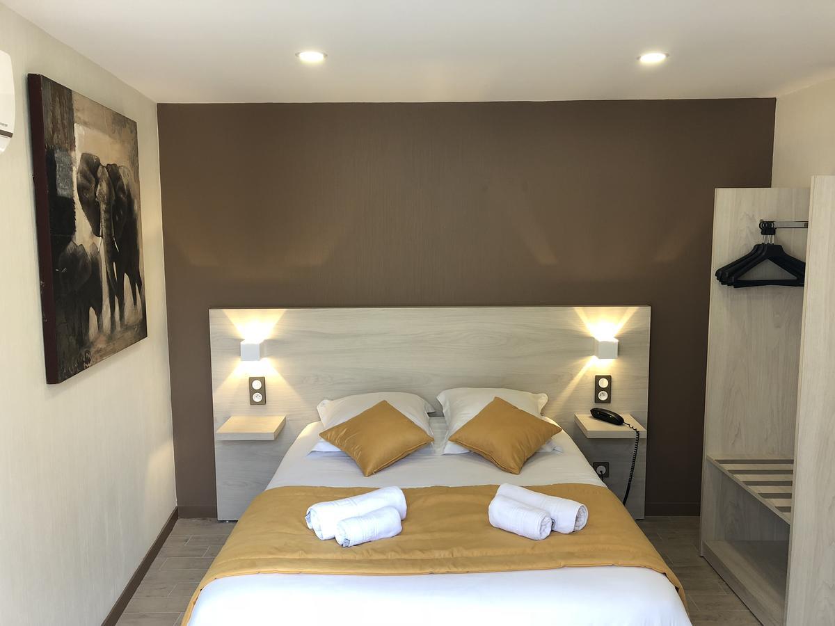 Le Relax Hotel Boulazac Isle Manoire ภายนอก รูปภาพ